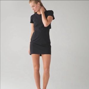 Lululemon Go Endeavor Black dress size 4